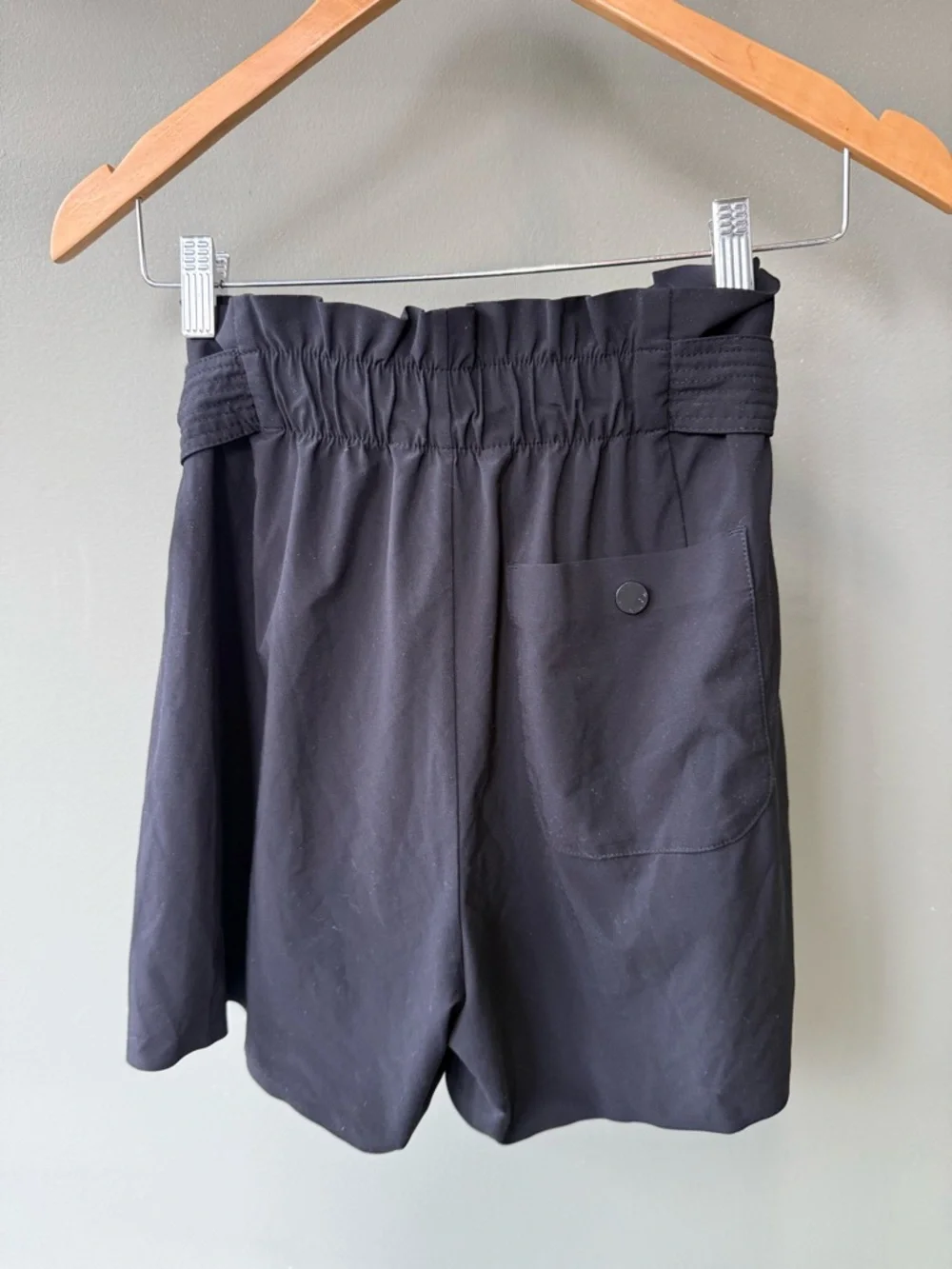 Athleta Black Skyline Shorts with Elastic Waist - Picture 3 of 3